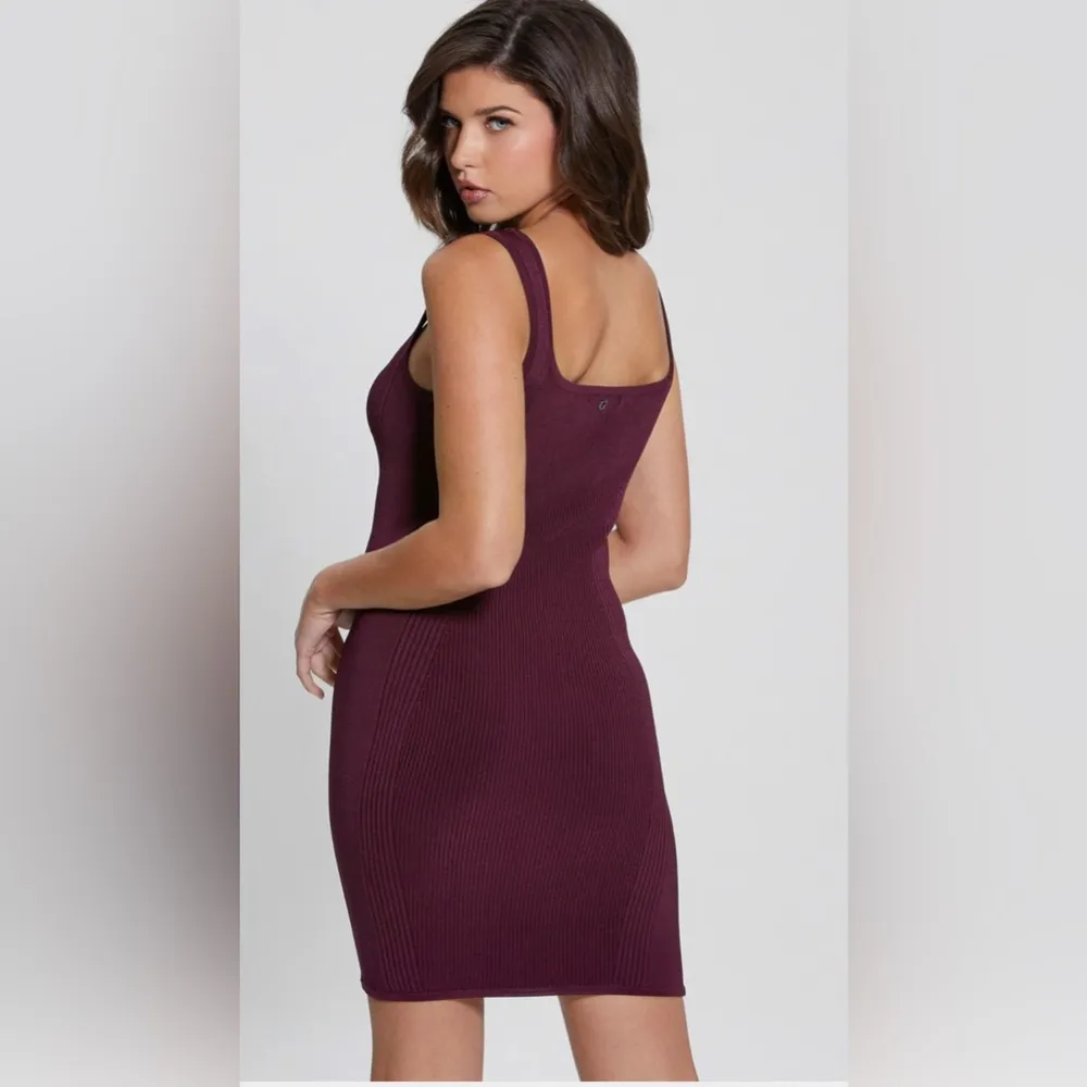 GUESS SL SQUARE NK LUCIA RIB DRESS BLK CHERRY SIZE L NWT retail $138 - Image 2