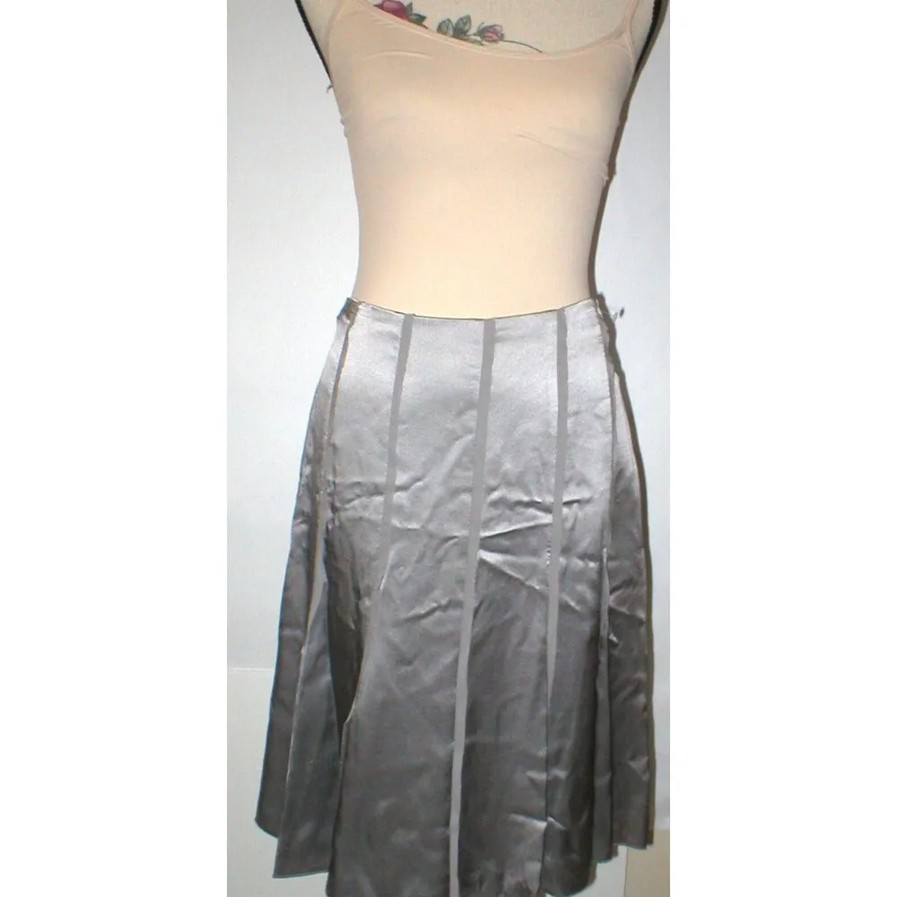 New NWT $498 Womens Silver Silk Skirt Worth New York 8 York Metallic Layered - Image 2