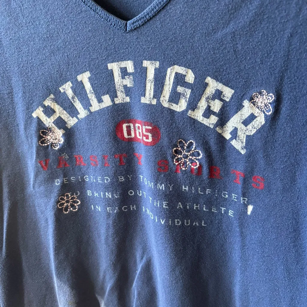 Tommy Hilfiger Y2K Graphic Tee - Image 2