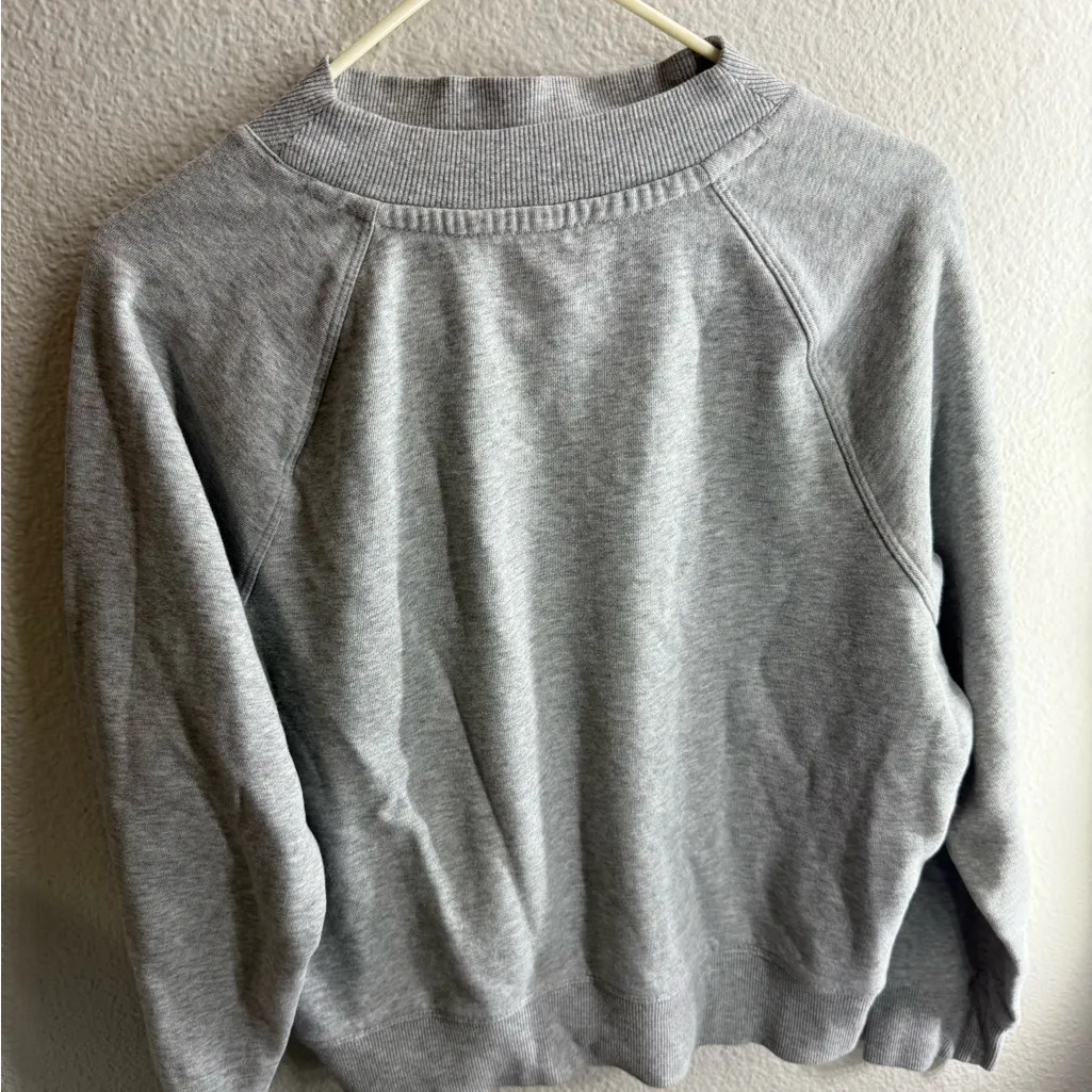 Calvin Klein Performance Heather Gray Pullover Size M - Image 2