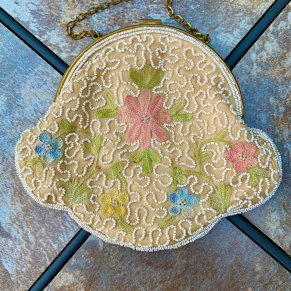 Vintage Beaded Embroidered Satin Evening Purse with Unique Floral Design - Image 4