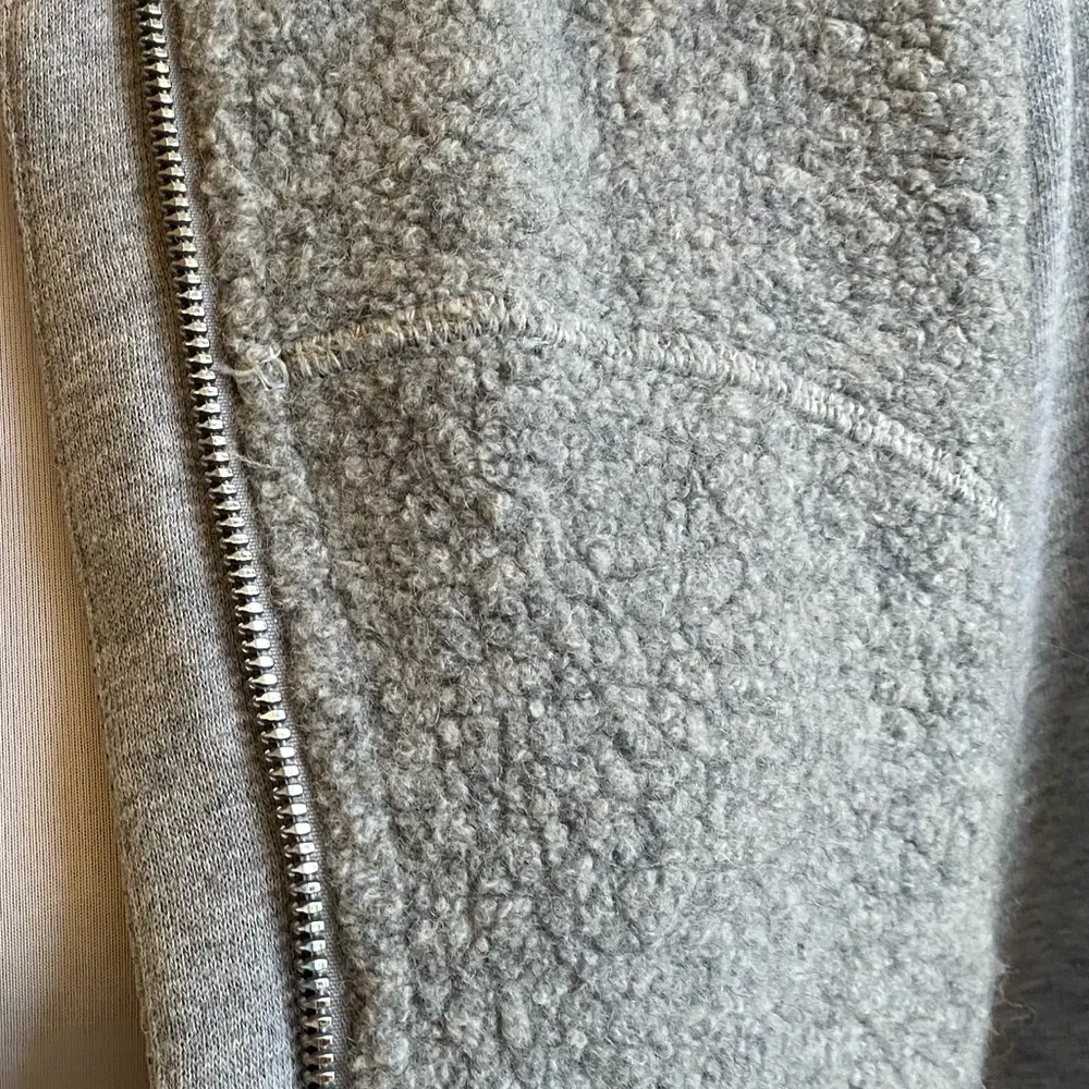 stand out sherpa jacket size 6 worn once - Image 6