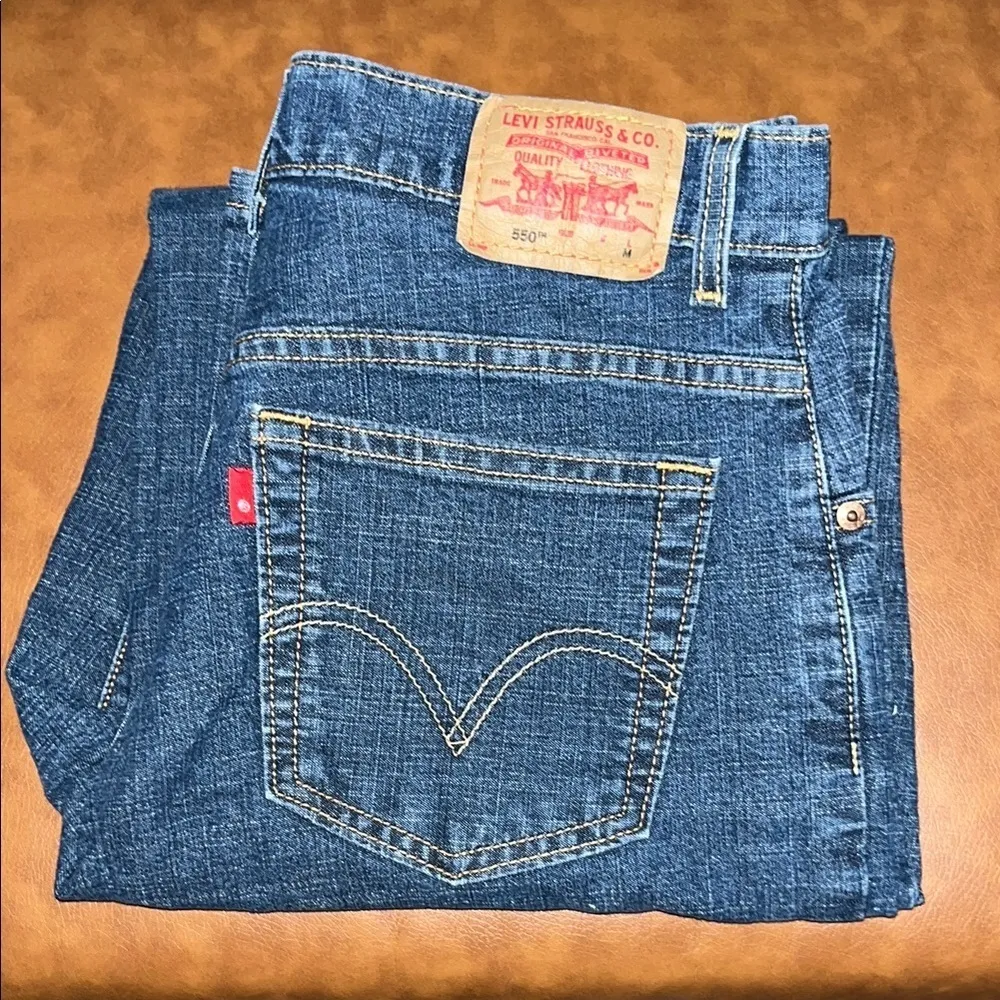 Vintage Levi’s 550 Classic Relaxed Fit Tapered Leg Size 12 MIS M - Image 3