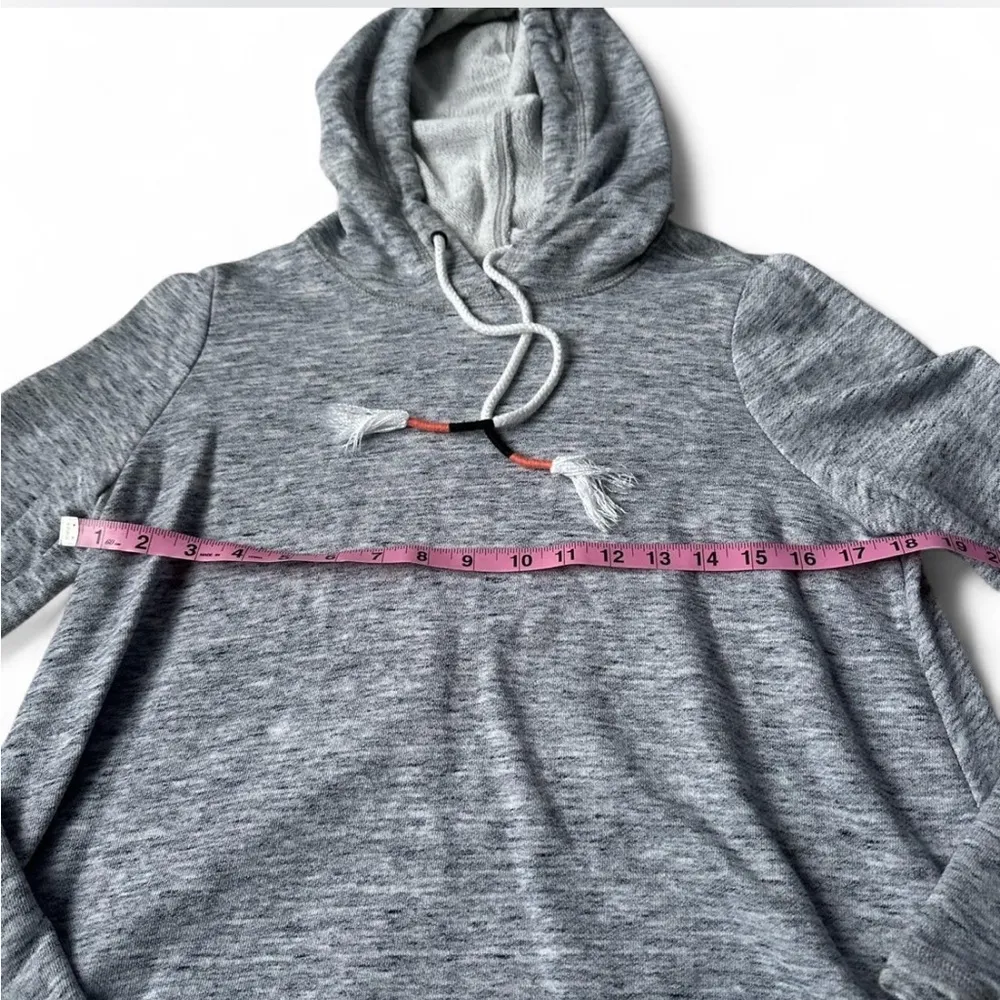 Lou & Grey sweatshirt - Image 4