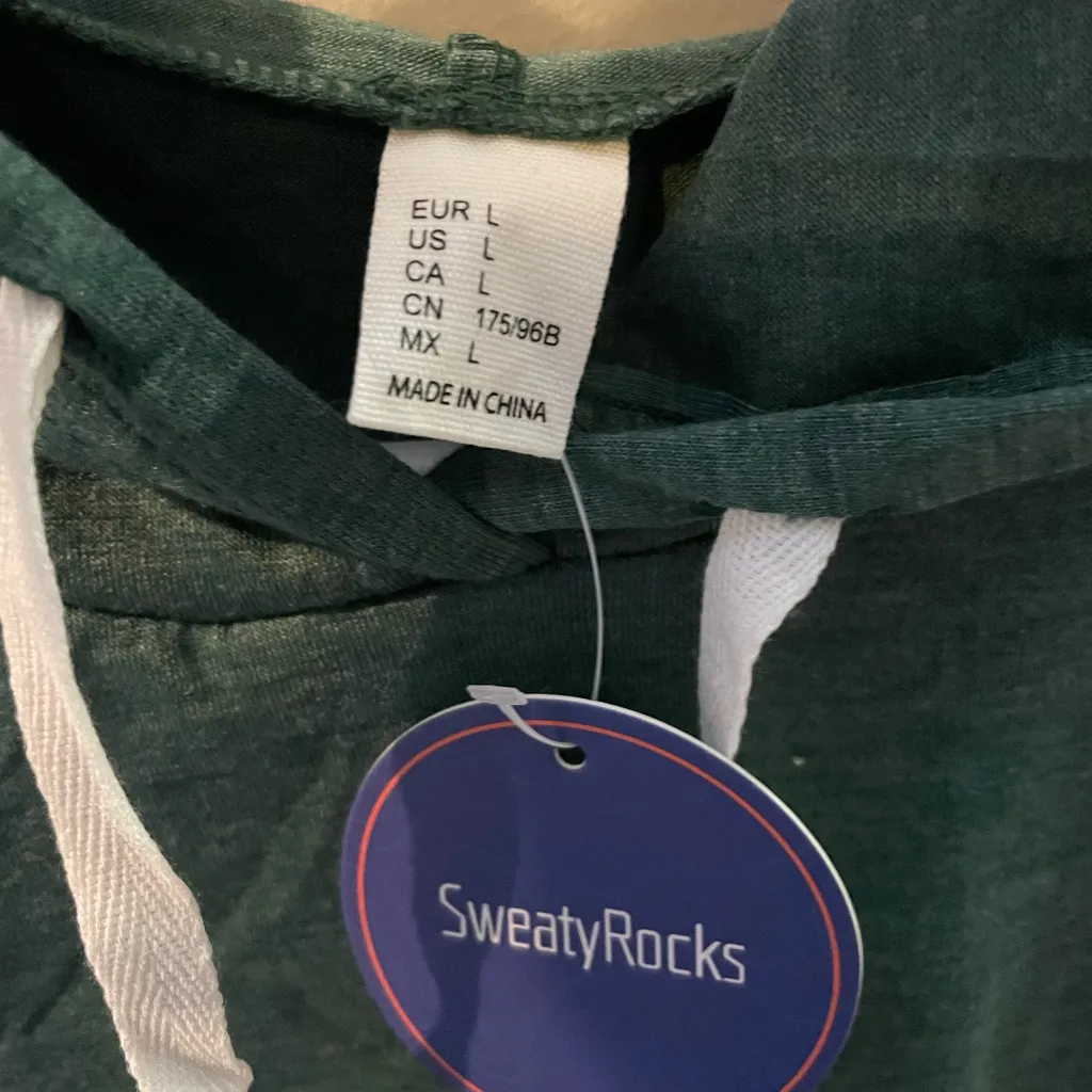 SweatyRocks Women's Sleeveless Green Hoodie Tank Top - Image 2