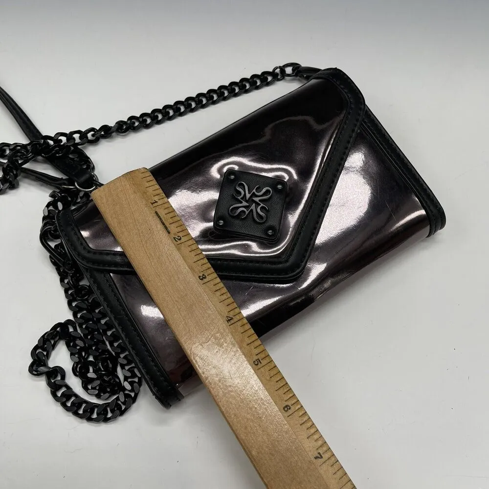 Simply Vera Wang Mirrored Wallet Clutch Purse Chain‎ Crossbody Bag Purple - Image 9