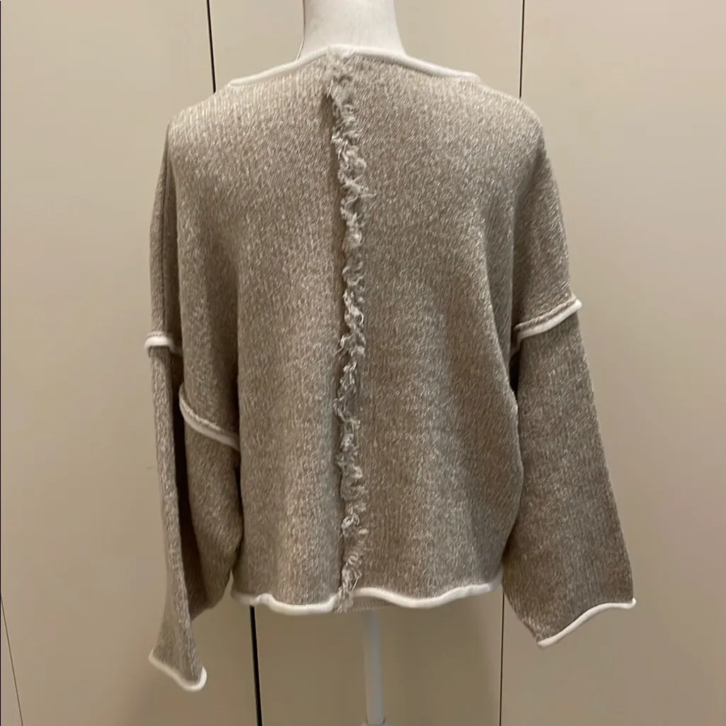 Pol cream and white sweater Small - Image 6