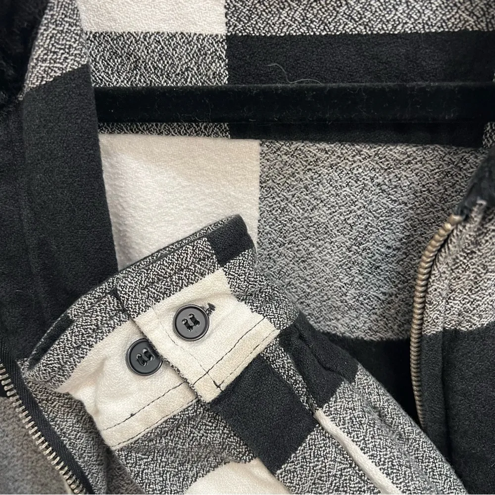 Checkered B&W Jacket - Image 5