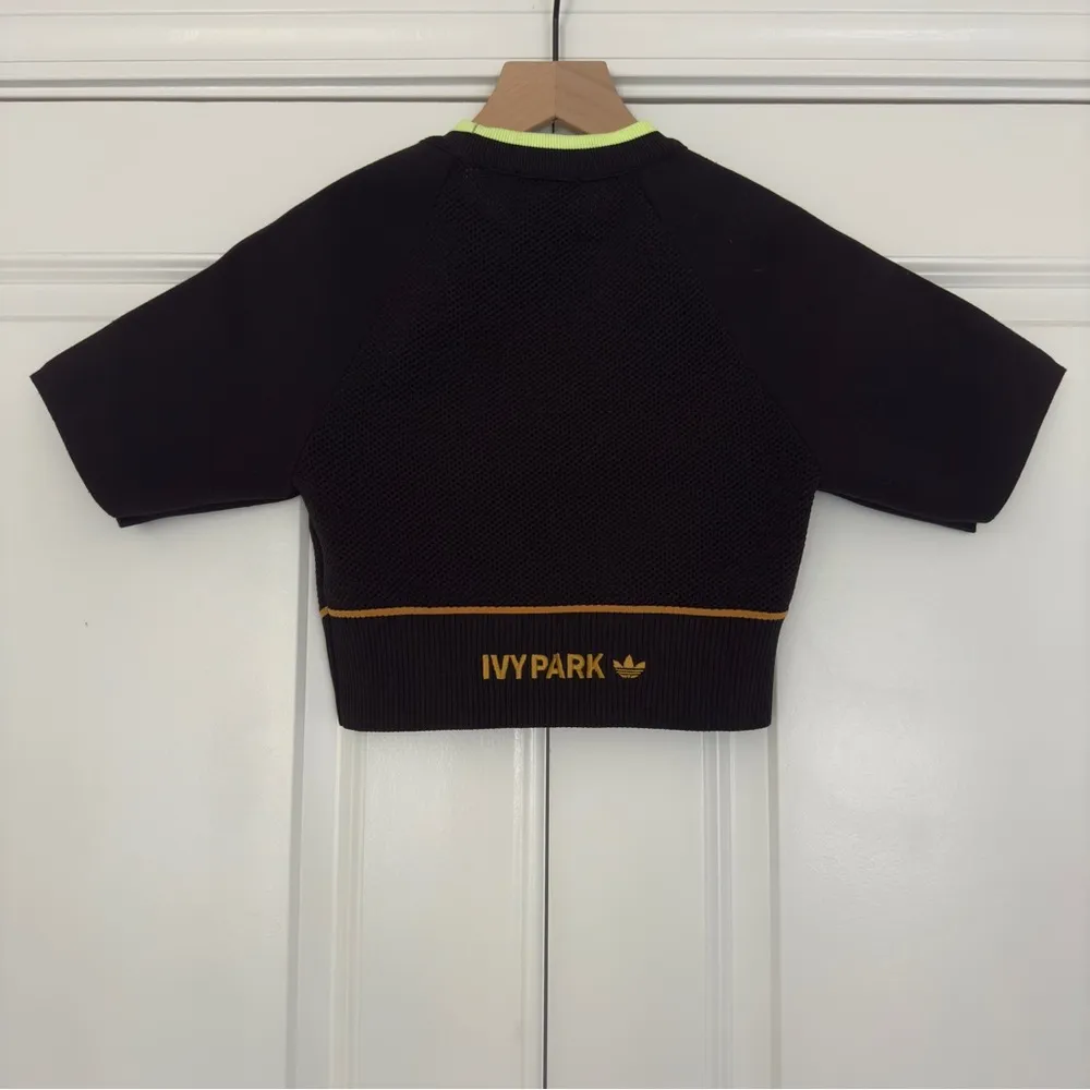 Ivy Park x Adidas netted Jersey crop top Short sleeve crew neck black orange L - Image 2