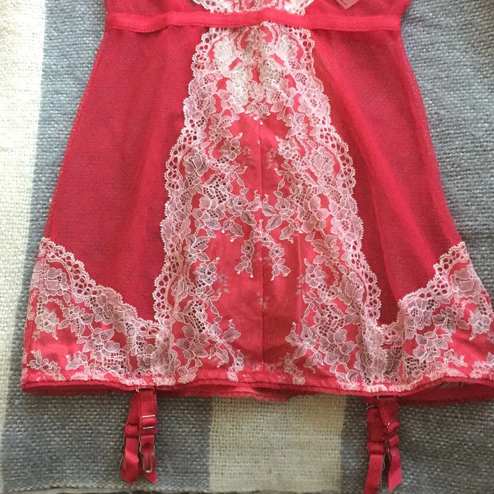 Victoria’s Secret Red/White 34B Bustier - Image 3
