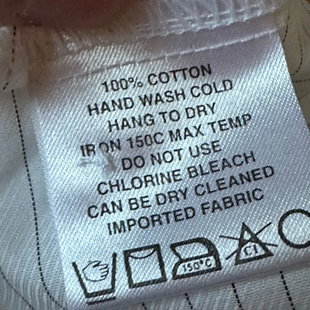 Farinaz Taghavi NWT White Black Stripe Button Down Blouse V Neck Collard… Size 2 - Image 10