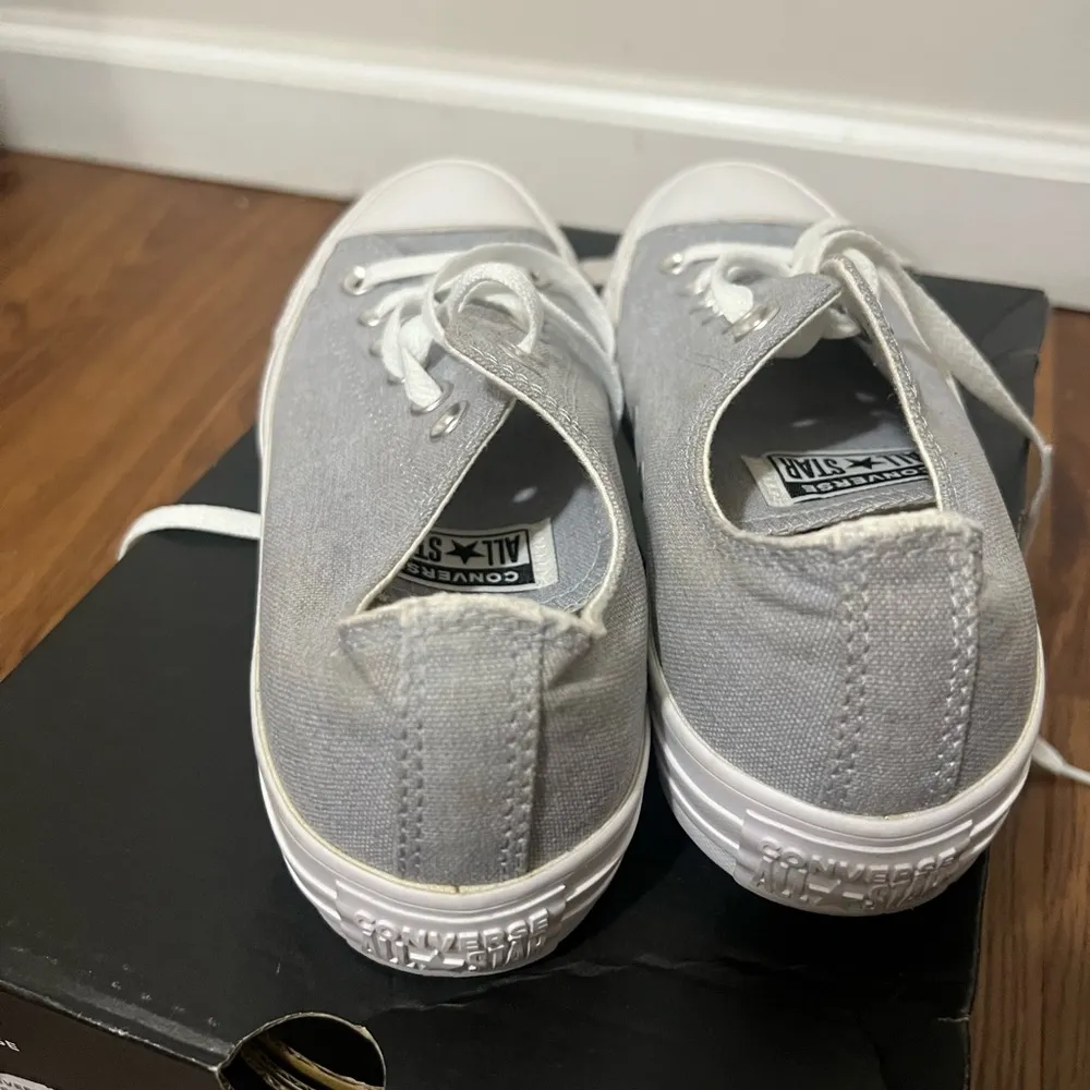 Converse Chuck Taylor All Star Gray Low Top Sneakers Size 7 US - Image 2