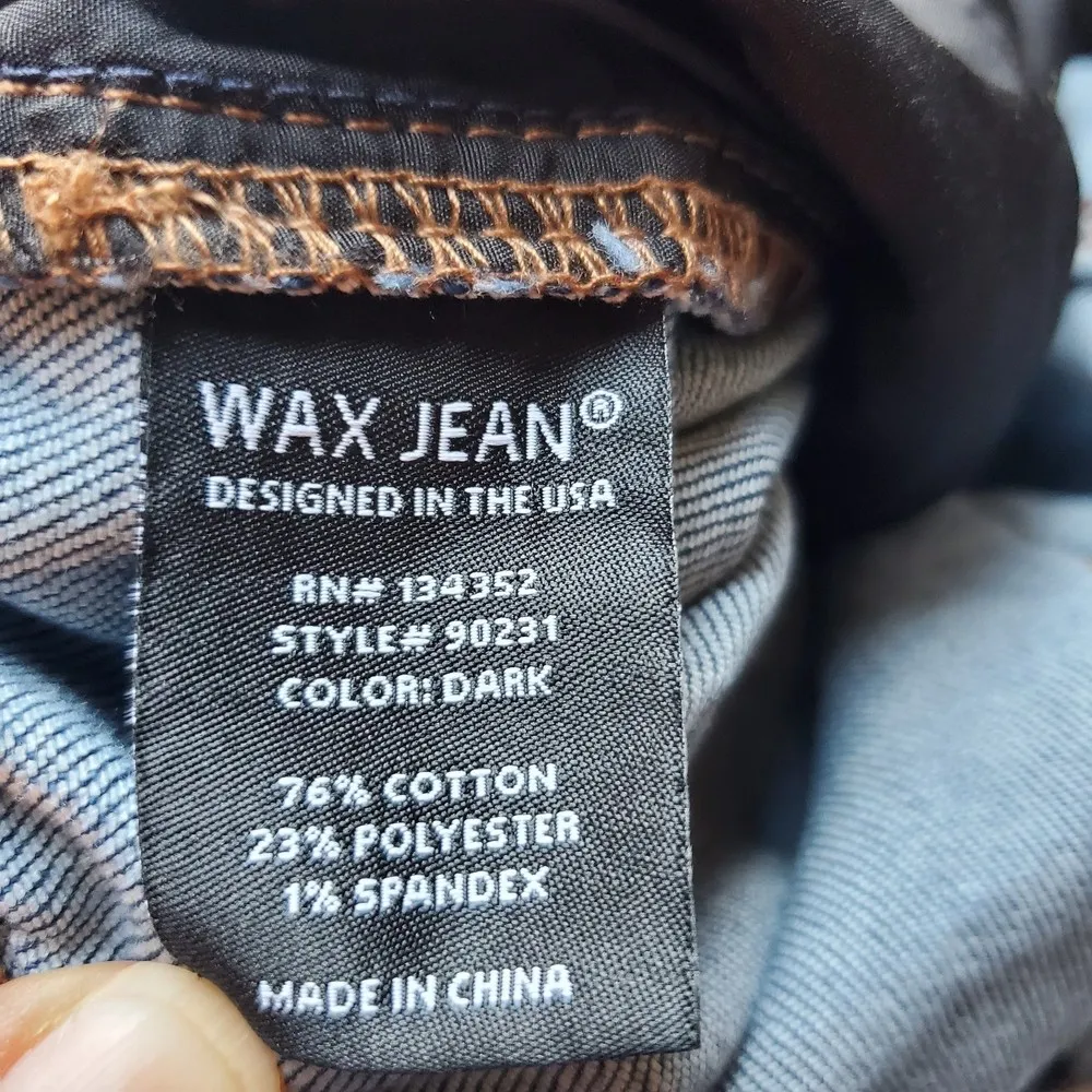 Women's High Waisted size M paperbag elastic with tie waist Denim jeans Shorts - Image 5