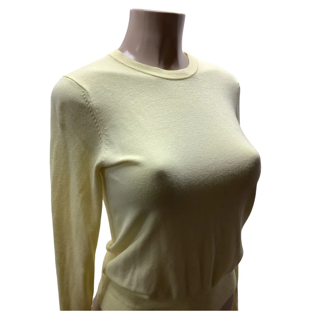 Zara Size Medium Yellow Sweater with Gold Button Accents. Preloved - Image 4