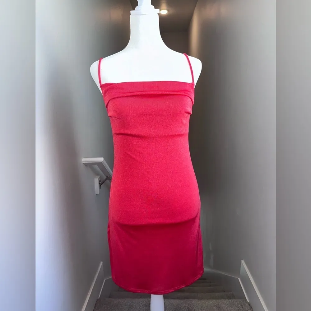 NWT 21 Saints Red Coral Ruched Mini Bodycon Dress Size Medium Christmas NYE Pink - Image 5