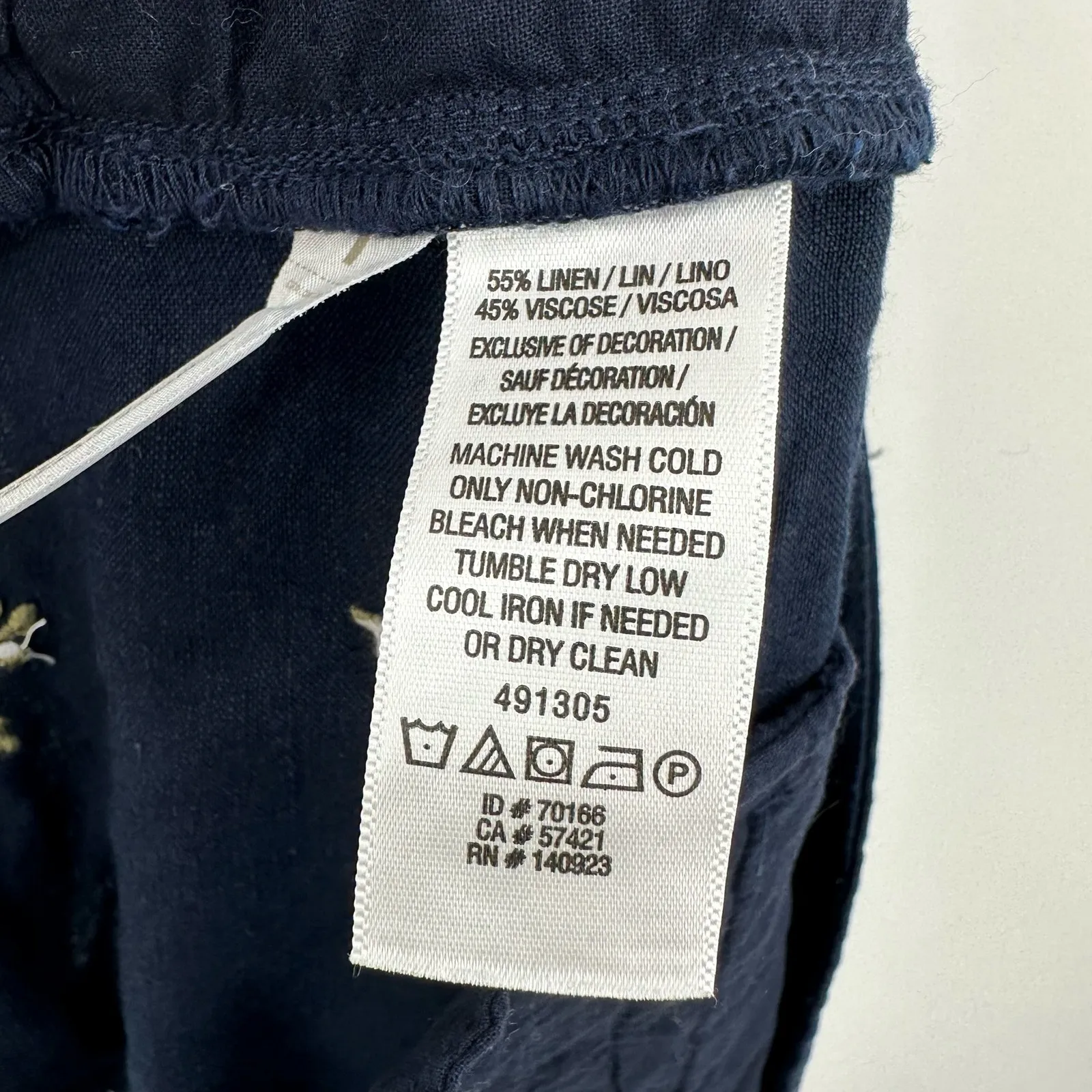 Loft Size‎ 12 Shorts Navy Blue Bouquet Embroidery Pockets Summer Preppy Cute - Image 3