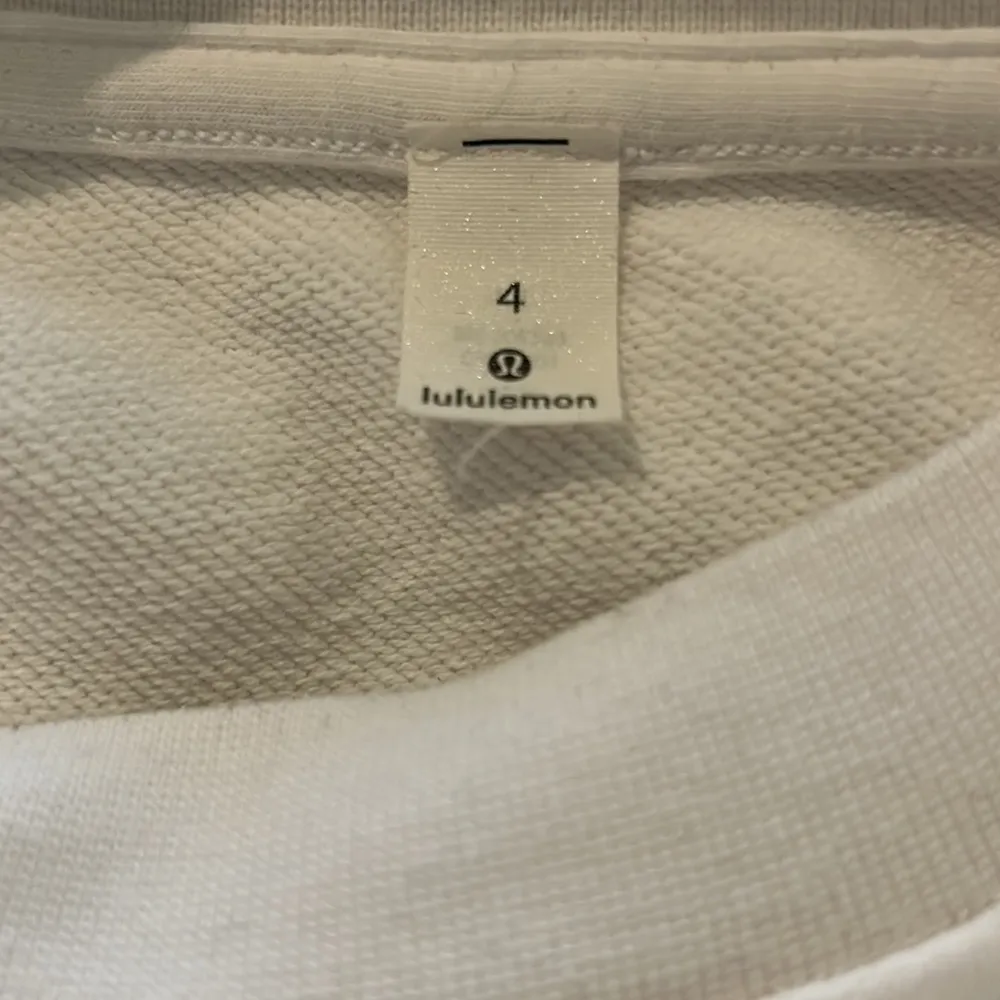 Lululemon Perfectly Oversized Crew-White - Image 4