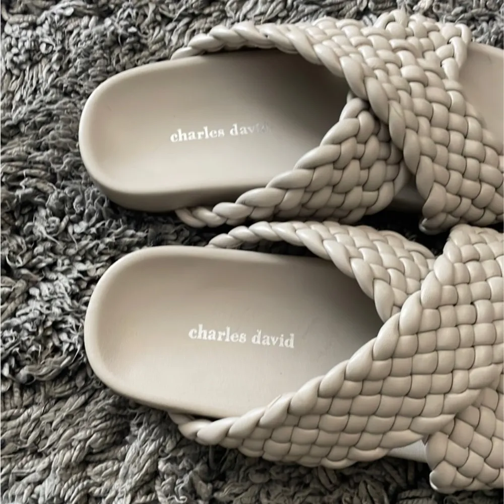 Charles David Defend Woven Leather Platform Slides - Image 4