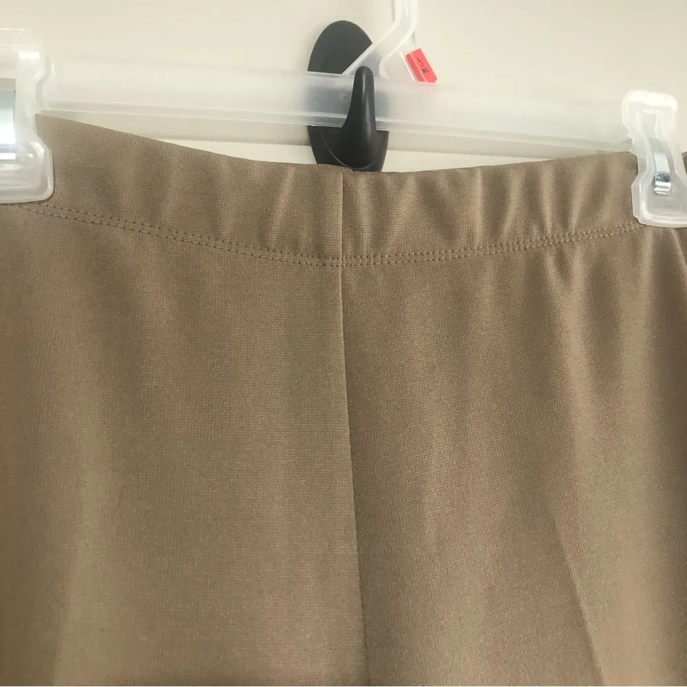 Susan Graver Tan Pull On Slacks sz Md - Image 2