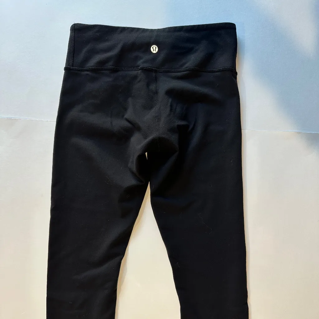 Lululemon Crop Black Leggings -‎ No Size Tag. - Image 2