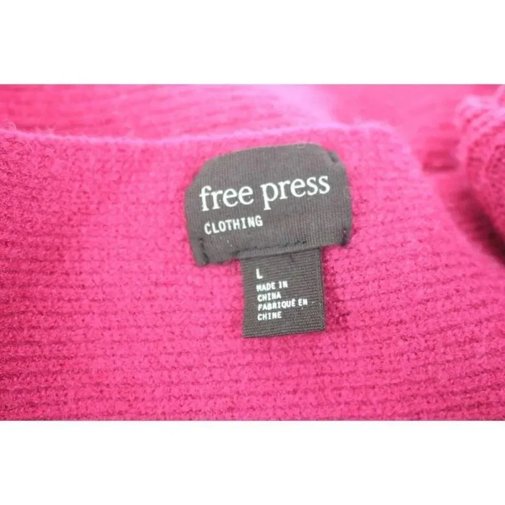 ladies free press sweater size L - Image 6