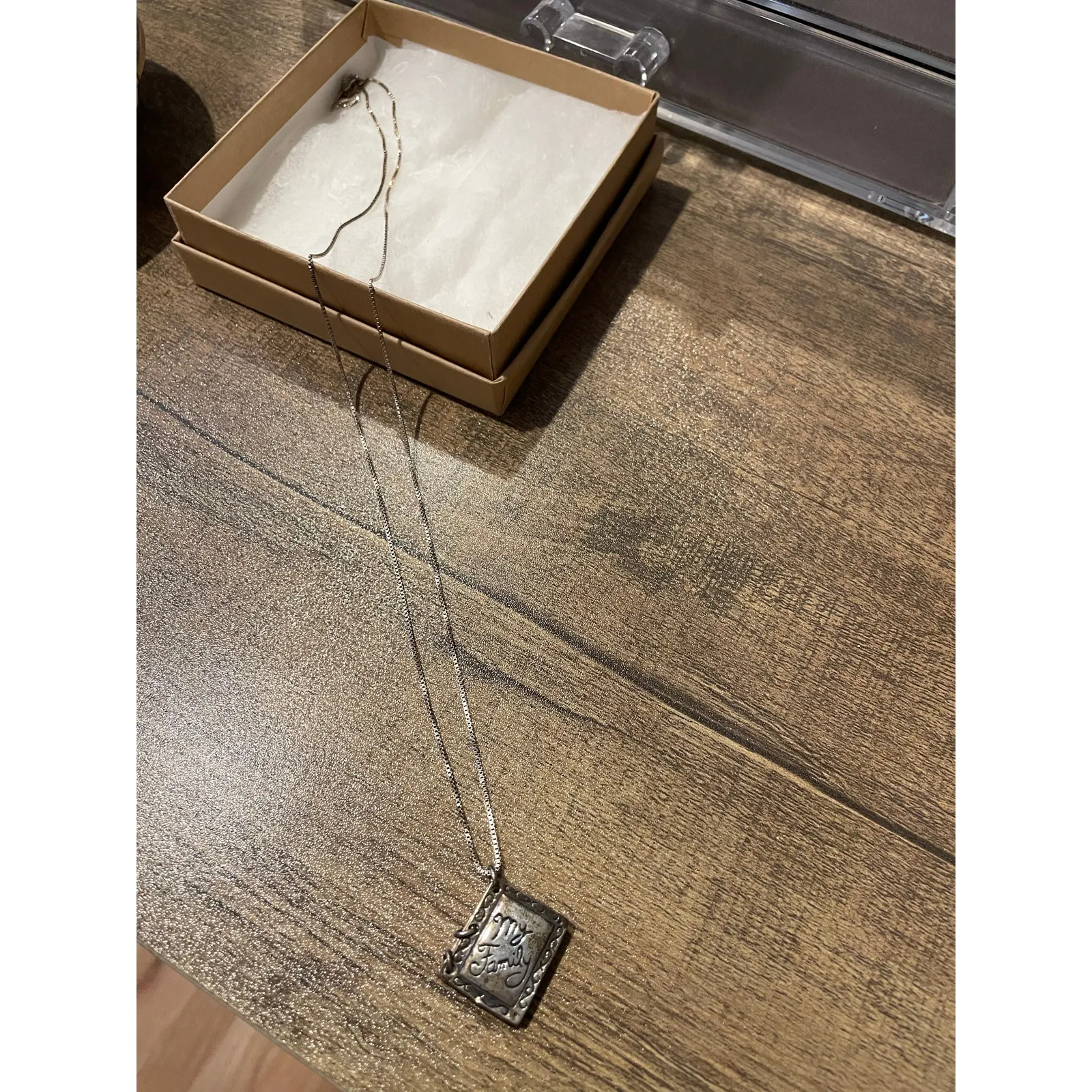 Vintage “my family” locket with room for photo Silver - Image 2