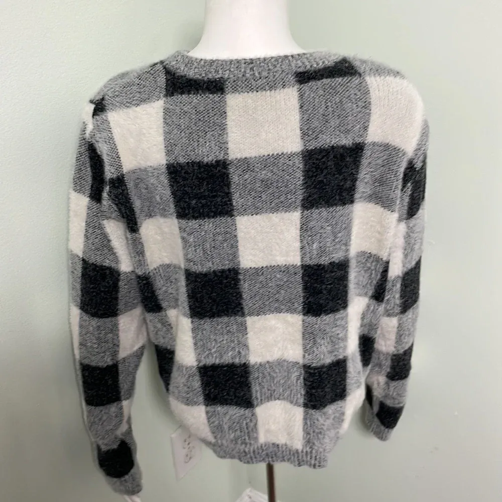 Franchesca’s Collection ALYA shay Buffalo plaid sweater - Image 8