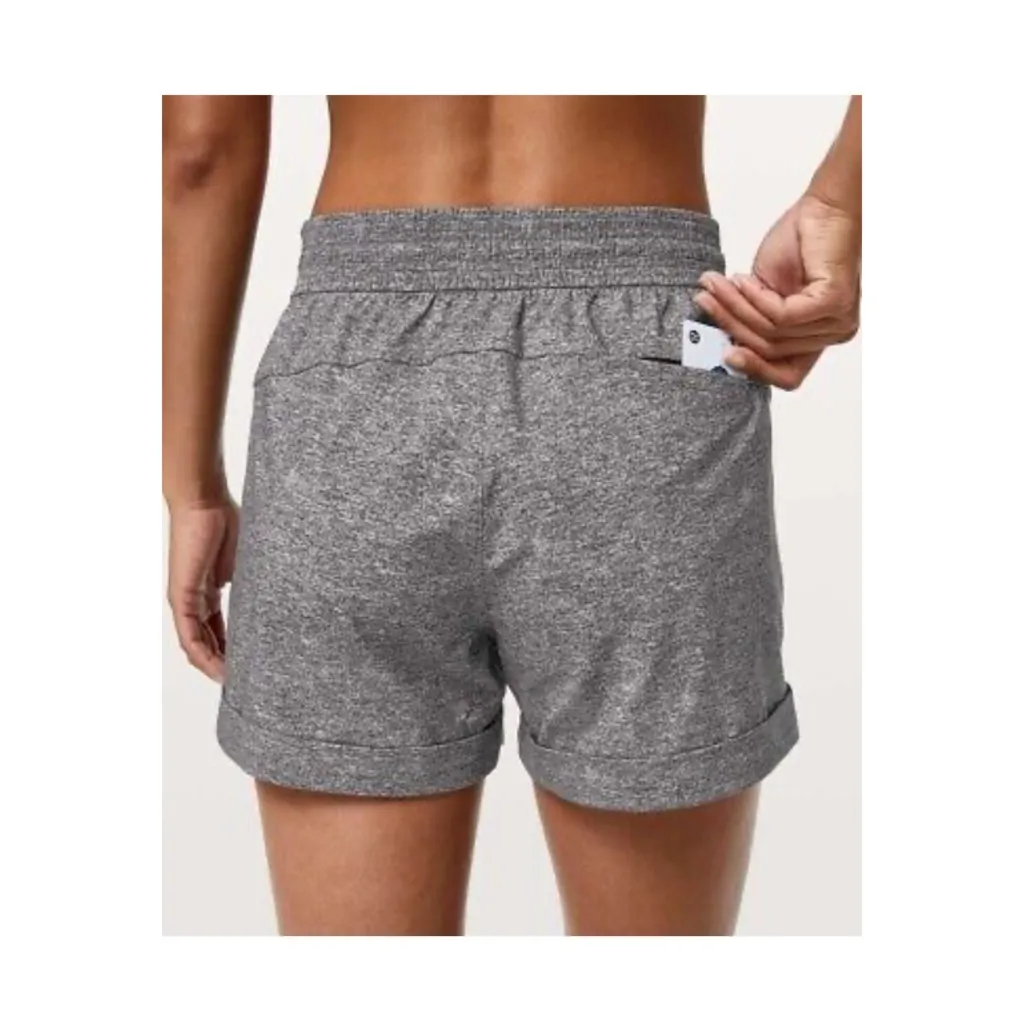 Lululemon Spring break away casual shorts 6 - Image 4