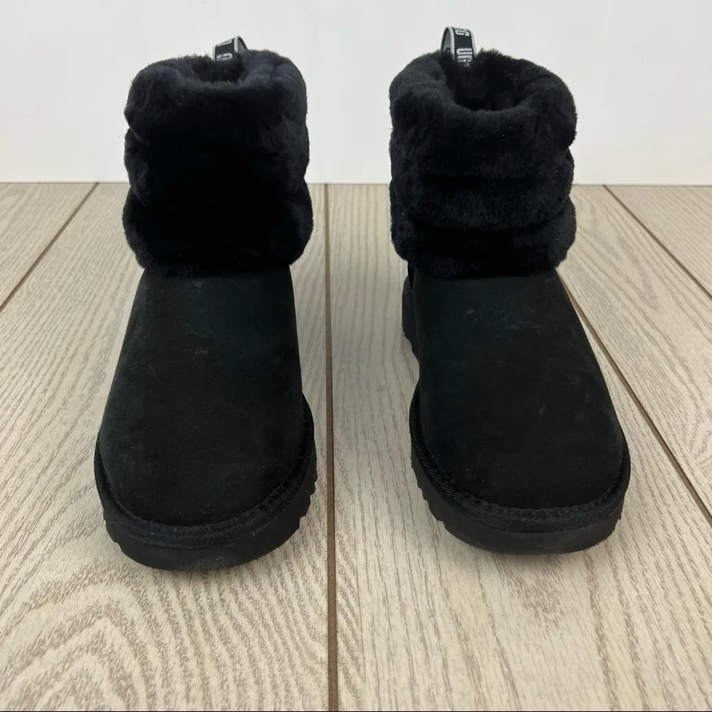 UGG Women's Fluff Mini Quilted Boots US6/EUR37 Black w/ White Logo Heel $160 - Image 2