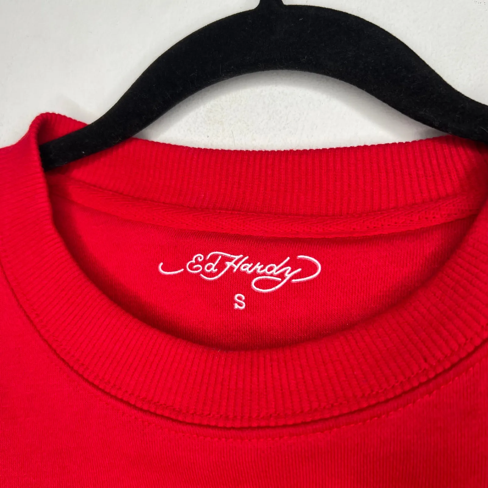 Ed Hardy Red Cropped Sweatshirt Size Small - Image 5