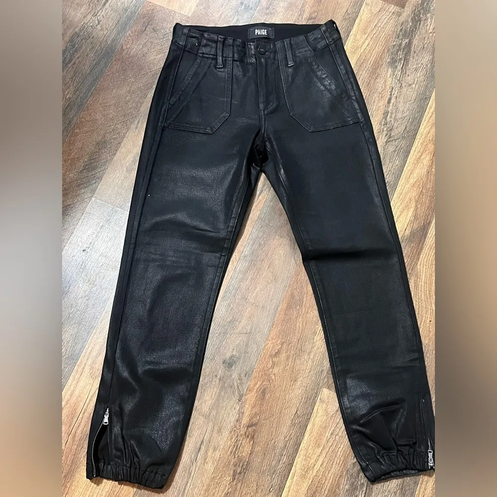 PAIGE woman black fog Mayslie luxe coated jogger style pants, SZ 25 - Image 3