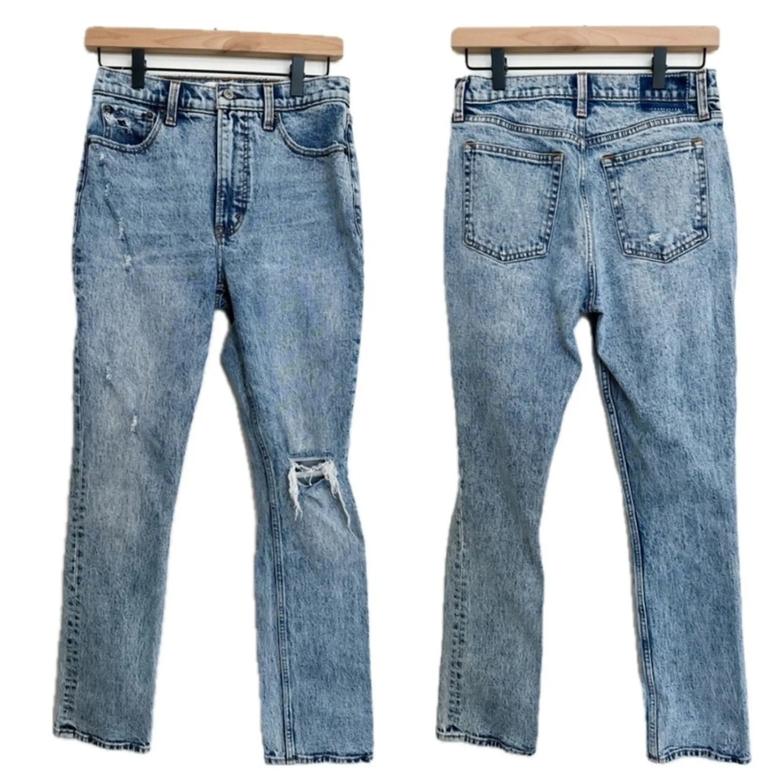 Abercrombie & Fitch 90s Skinny High Rise Distressed Jeans - Image 2