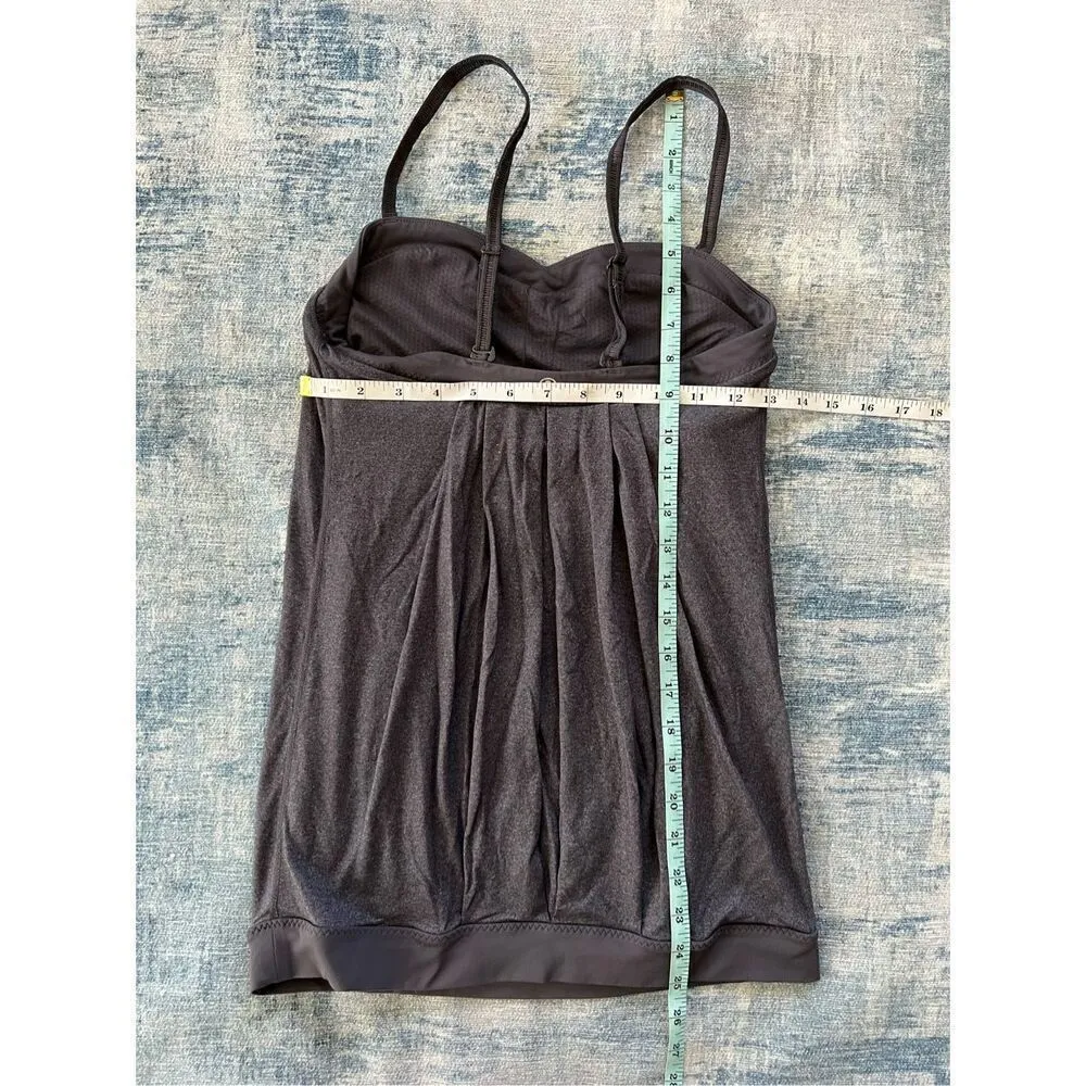 Lululemon Coal Gray Pure Focus Athletic Tank Top Size 4 - Image 4