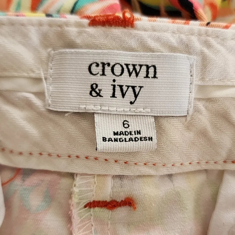 Crown & Ivy Multicolored Pineapple Abstract Patterned Shorts Size 6 - Image 6