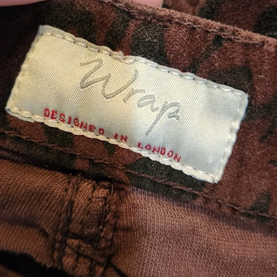 Wrap Brown Animal Print Preppy Mid Rise Straight Leg Velour Ankle Pants Size 8 - Image 6