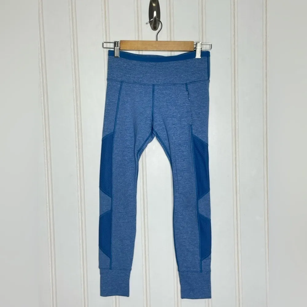Lorna Jane Cropped Blue Leggings 400 - Image 8
