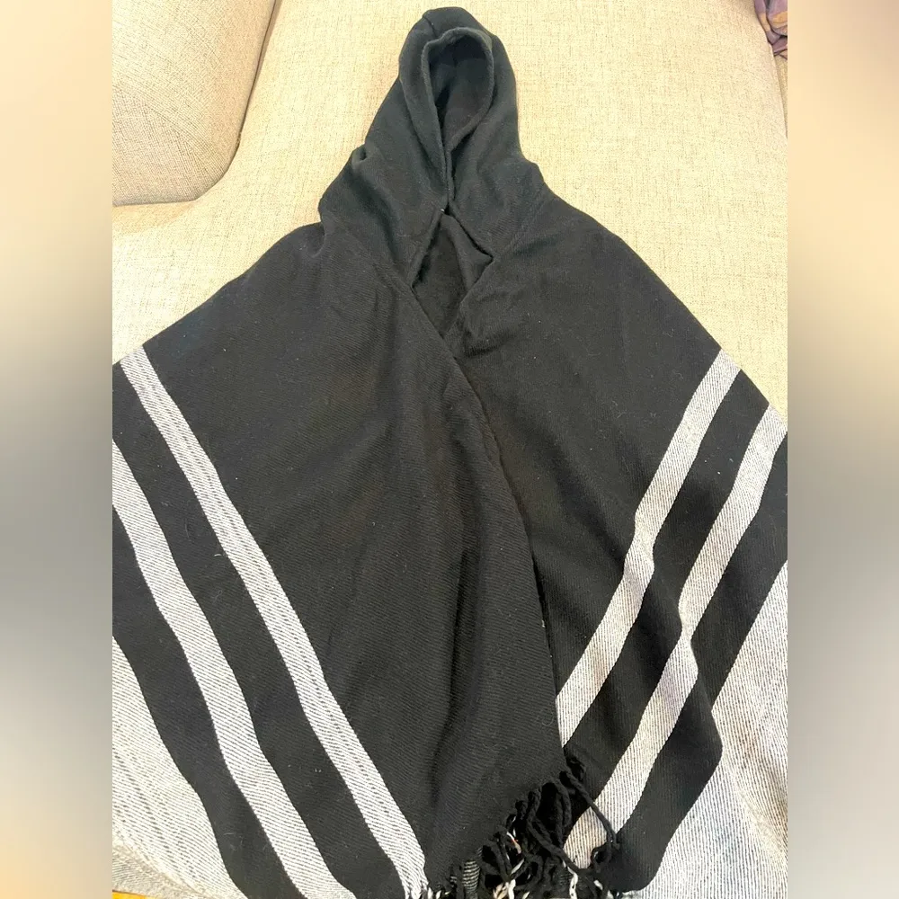 Women Hoodie Tassel Shawl Long Scarf Ponchos Cardigan Shawl Wrap one size Black Size 6 - Image 3