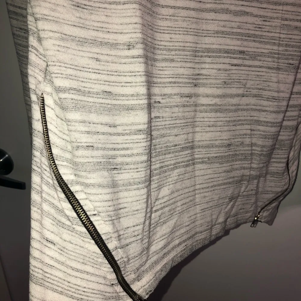 Maitai 🆕  Sweater with Zippers - Image 2