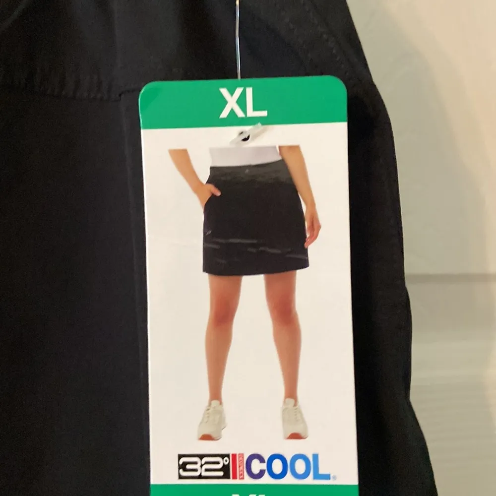 32 Degrees Black Skirt Skorts  with Zipper Detail length 18” waist 38/40” - Image 3