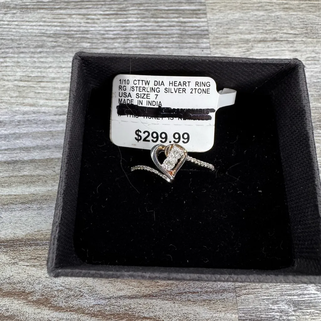 1/10 Carat CTTW Diamond Two Tone Heart Ring Sterling Silver Rolled Gold Size 7 - Image 3