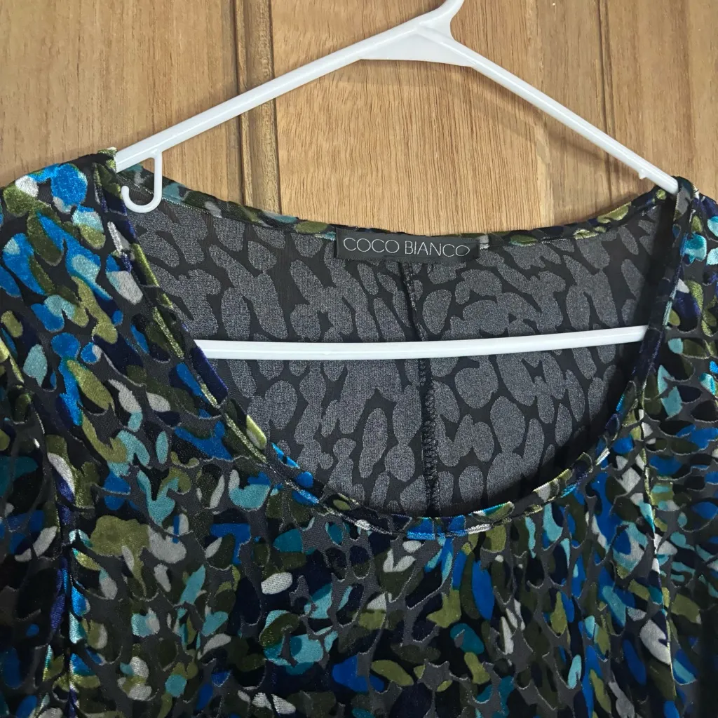 Women’s coco Bianca Multicolor Abstract Patterned Fabric size M‎ - Image 2