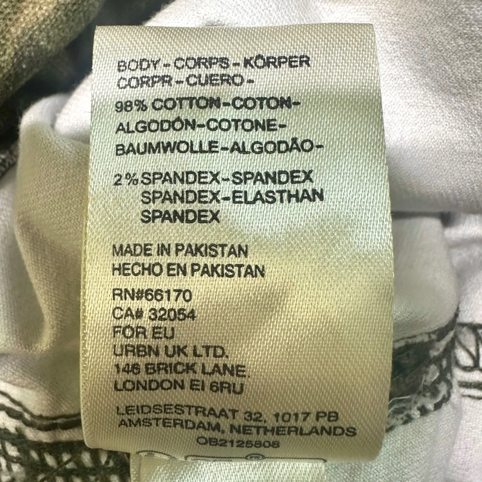 FREE PEOPLE NEW High Times Printed Kick Flare Crop Pants Olive Gypsy Rug Size 10 - Image 9