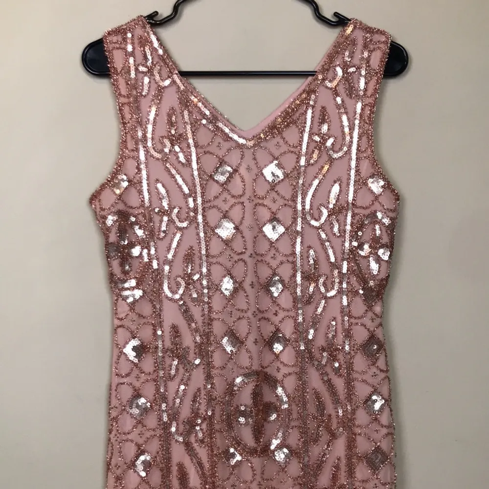 NWT Pretty Guide Women’s 1920’s Inspired Sequin Metallic Rose Gold Sheath Dress - Image 2