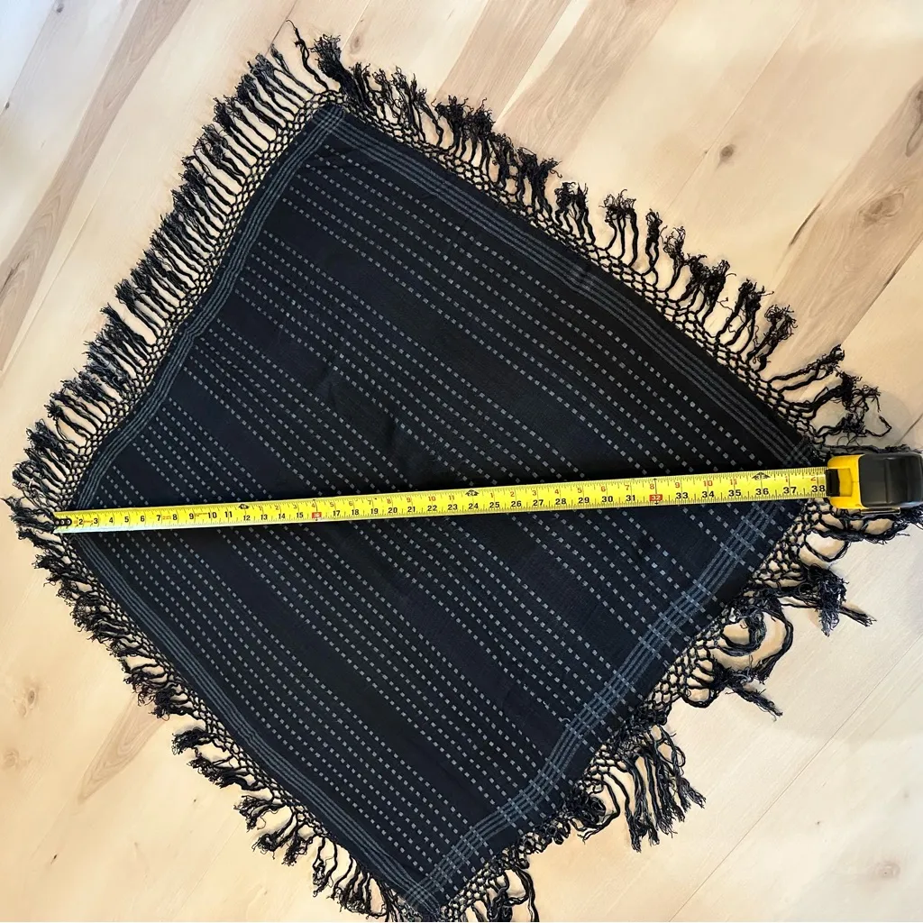Vintage Square Woven Scarf with Fringe Black - Image 4