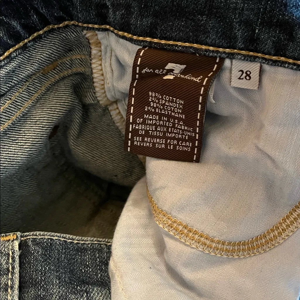 7 for all Mankind Josefina Boyfriend Skinny Slim Jeans size 28 distressed - Image 6