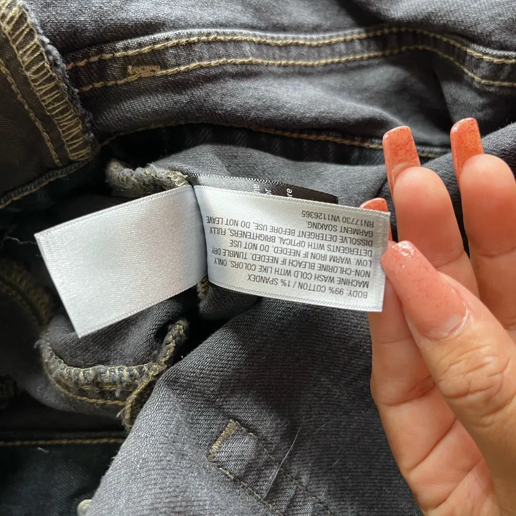 New Universal Thread Denim Jumpsuit Dress Skirt Romper Thick Dark Long Sleeve - Image 16