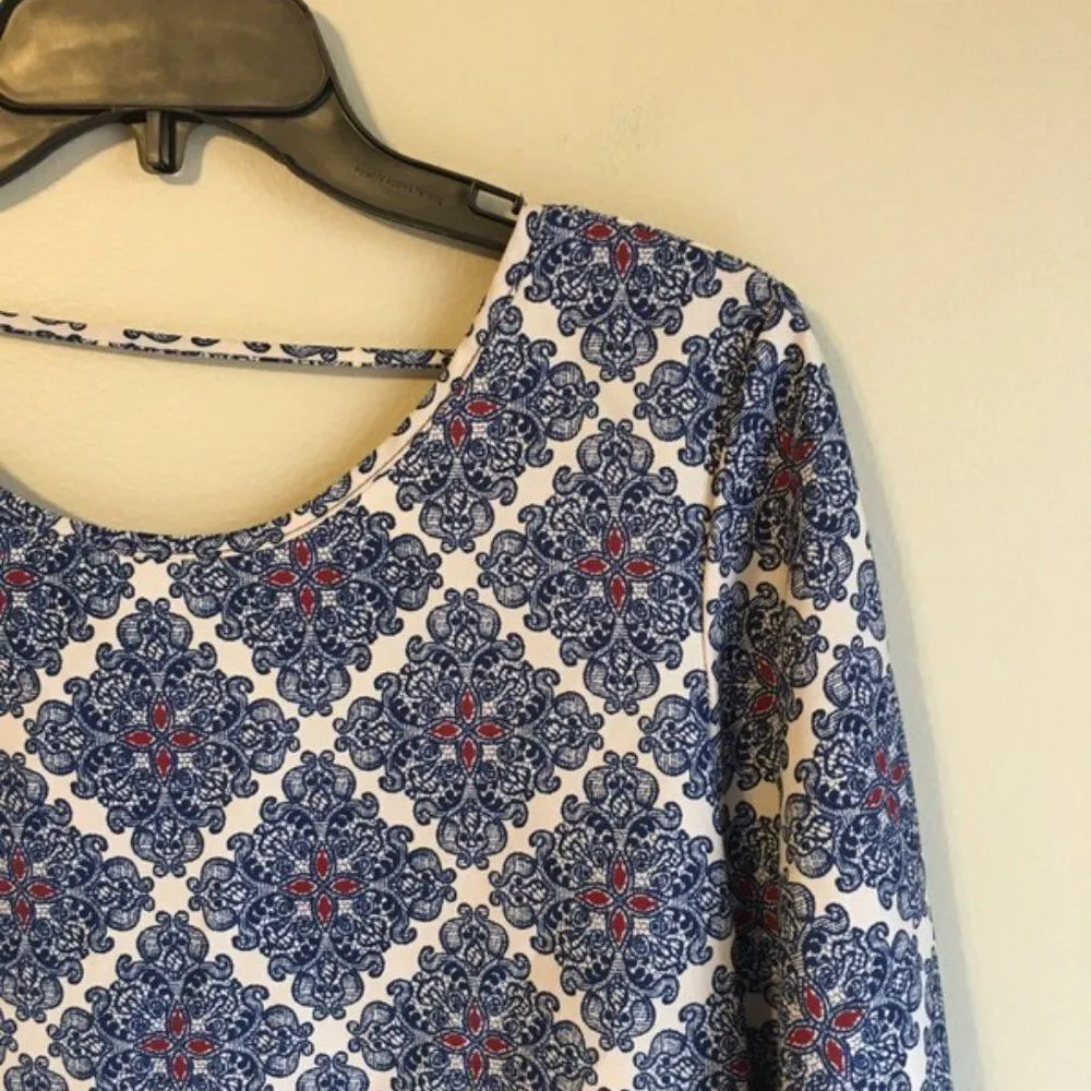 Peach Love california small blue top - Image 3