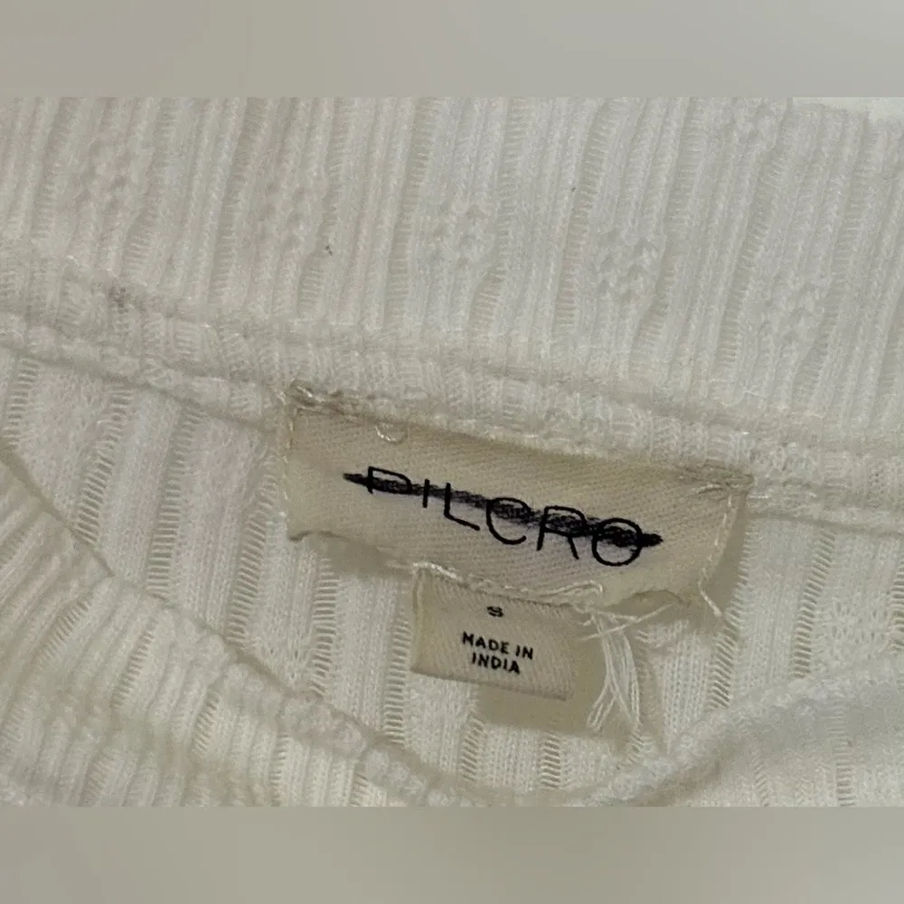 Small PILCRO Anthropologie layering top long sleeve cream - Image 2