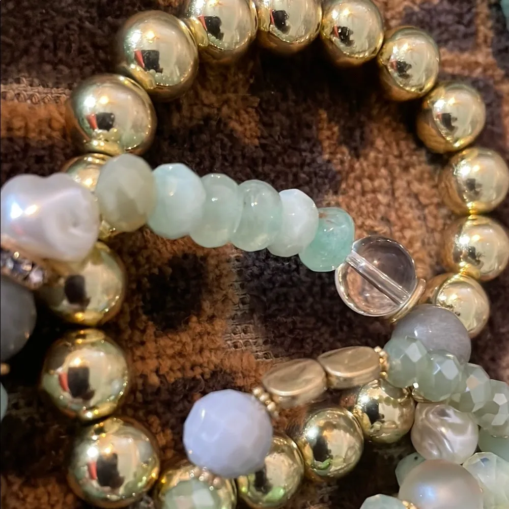 Elegant Turquoise and Gold Beaded Necklace Set Green - Image 5