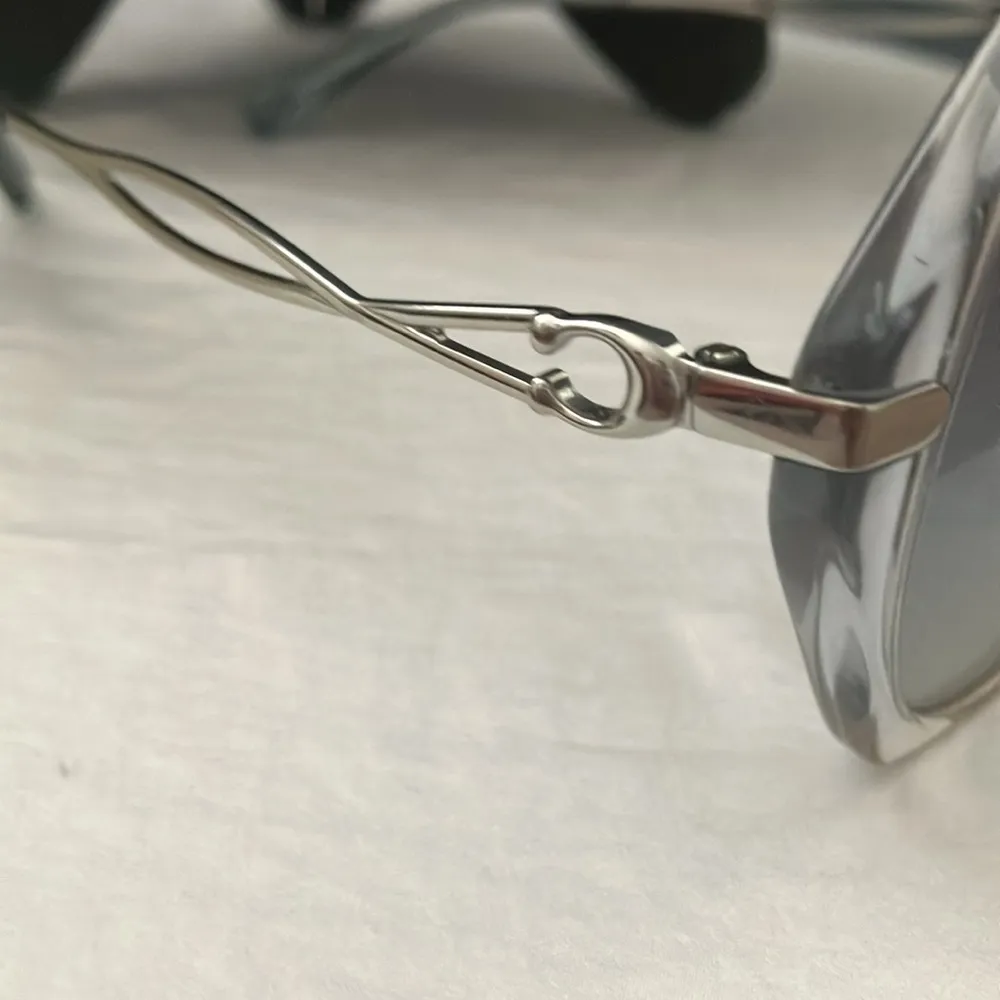 : Translucent Blue (C3504) Sunglasses - Image 9